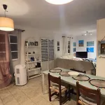 Cute Double Storey I Pool & Daire *