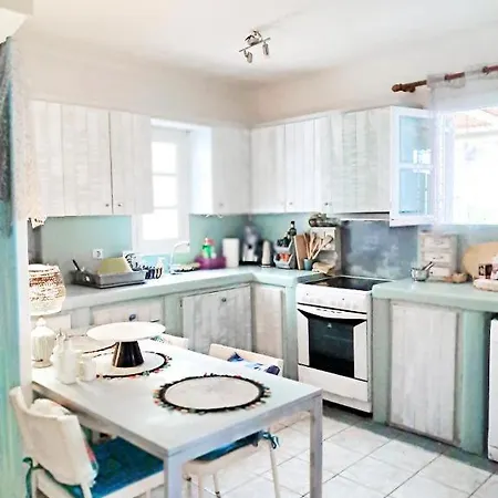Cute Double Storey I Pool & דירה