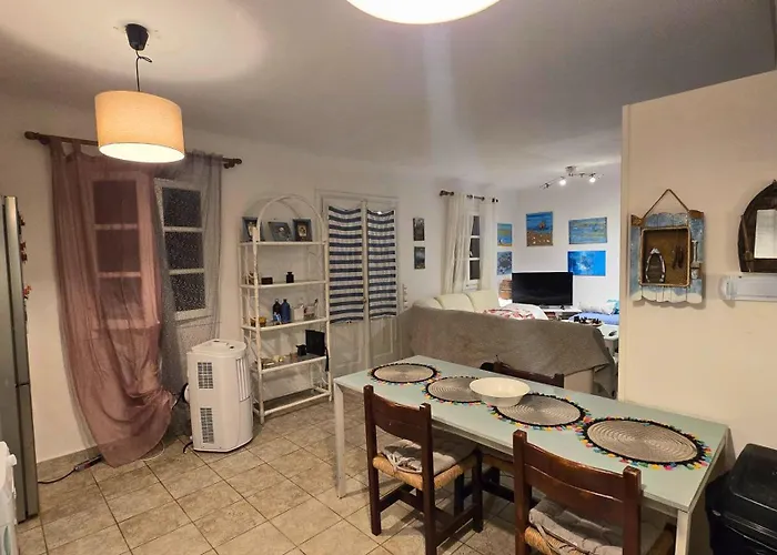 Cute Double Storey I Pool & Apartmán *