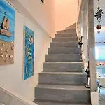 Апартаменты Beachside Double Storey Maisonette With Pool Mykonos Town